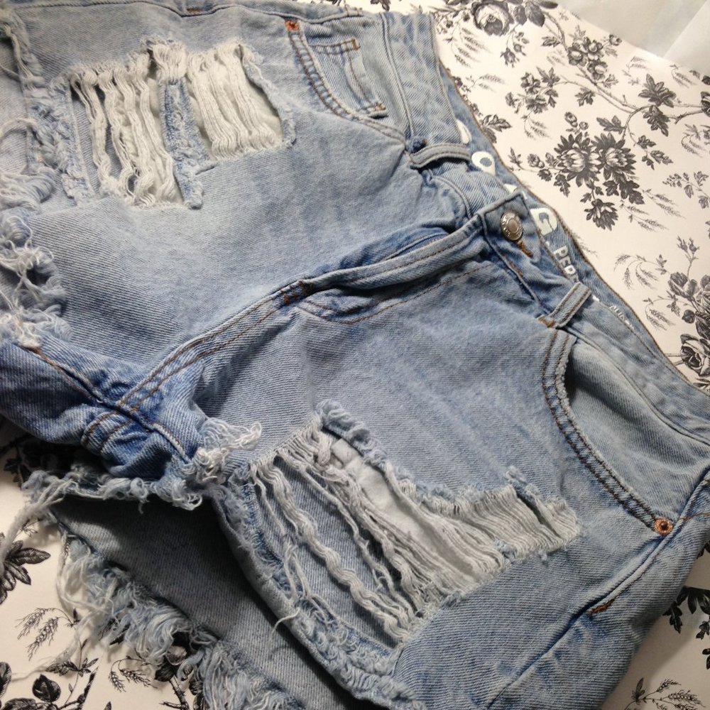 S.O.N.G Distressed Ripped Short Shorts - Picture 12 of 13